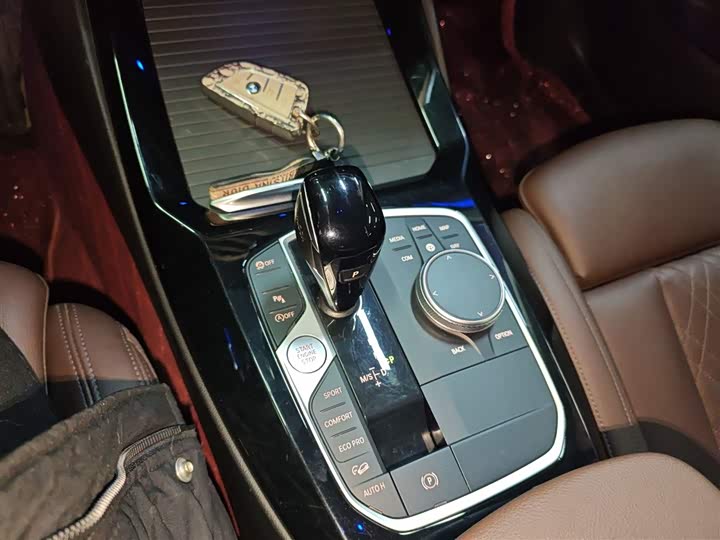 Фото 14 - BMW X3