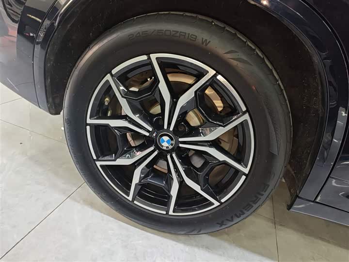 Фото 26 - BMW X3