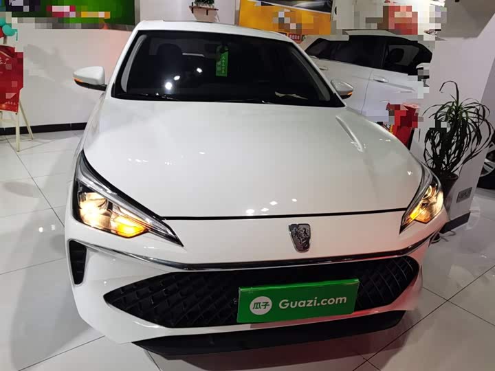 Фото 3 - Roewe i5