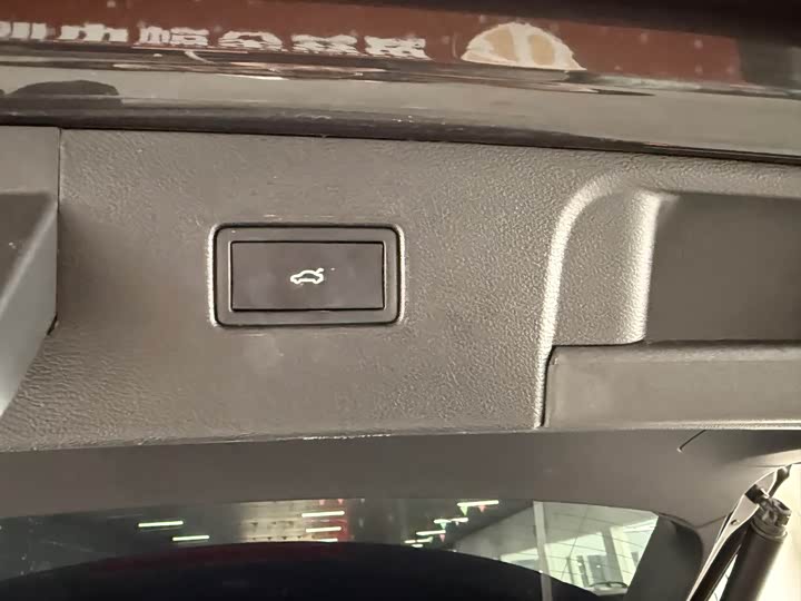 Фото 13 - Volkswagen Tayron