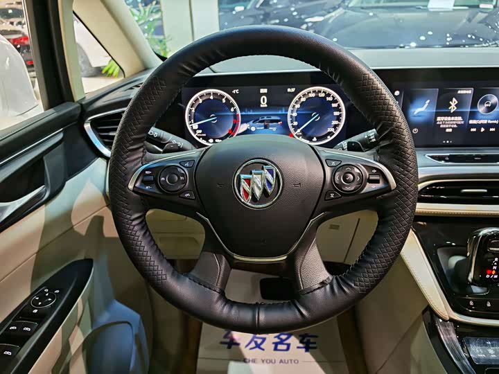 Фото 12 - Buick GL8 ES