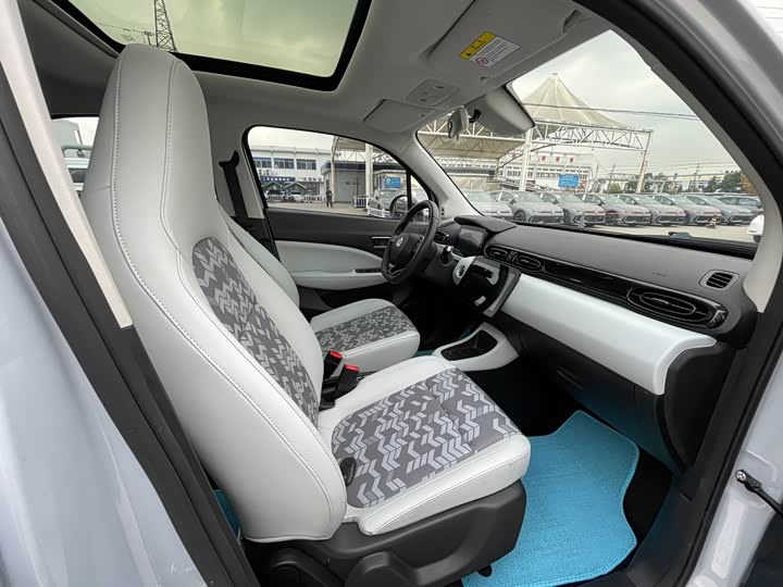 Фото 10 - Leapmotor T03