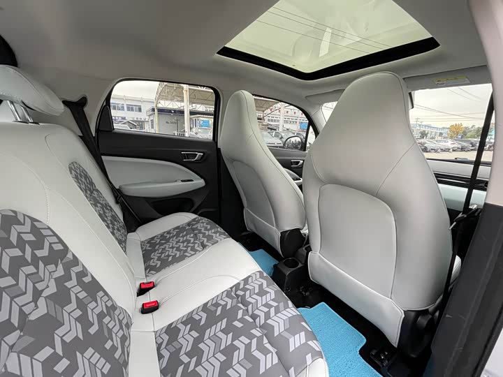 Фото 11 - Leapmotor T03