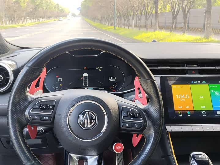 Фото 13 - MG Motor 6