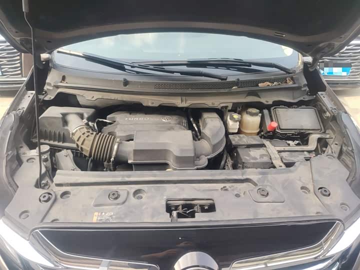 Фото 20 - Buick GL8 ES