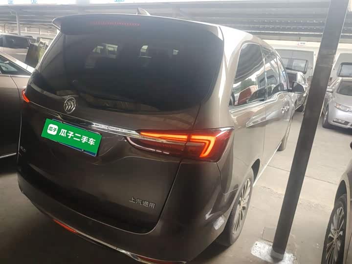 Фото 7 - Buick GL8 ES