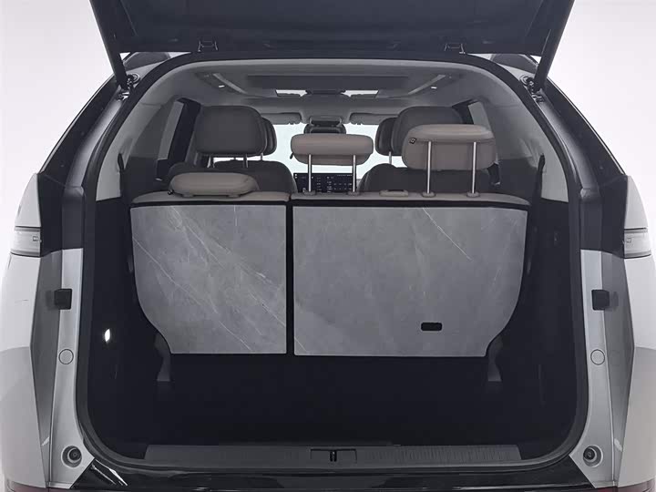 Фото 16 - XPeng X9