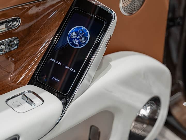 Фото 15 - Maextro S800