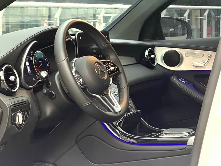 Фото 4 - Mercedes-Benz GLC-Class Coupe