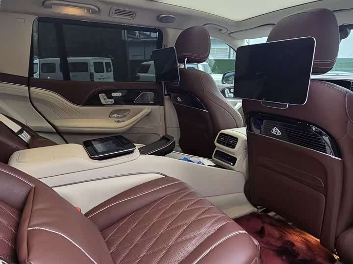 Фото 3 - Mercedes-Benz GLS-Class