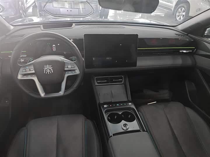 Фото 10 - BYD Qin L