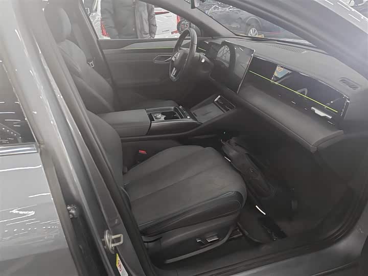 Фото 25 - BYD Qin L