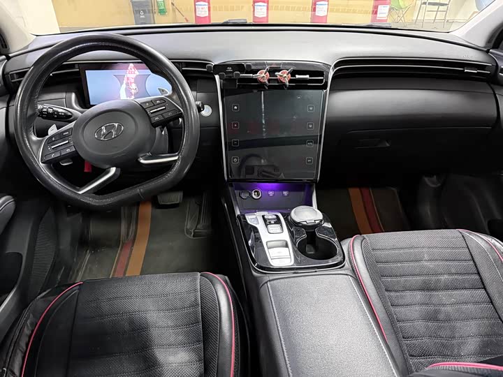 Фото 11 - Hyundai Tucson L