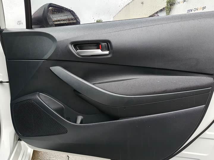 Фото 11 - Toyota Corolla