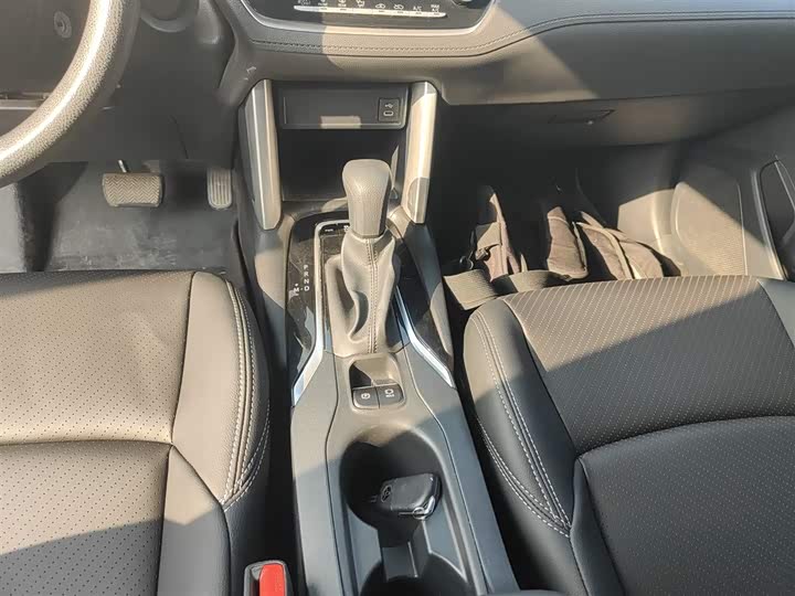 Фото 13 - Toyota Frontlander