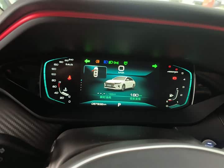 Фото 12 - Dongfeng Aeolus Yixuan Max