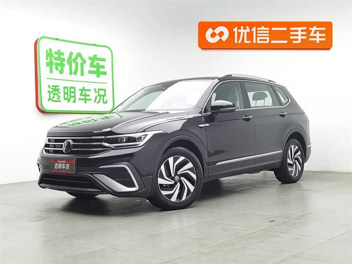 Фото 1 - Volkswagen Tiguan L Pro