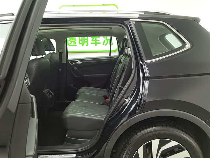 Фото 15 - Volkswagen Tiguan L Pro