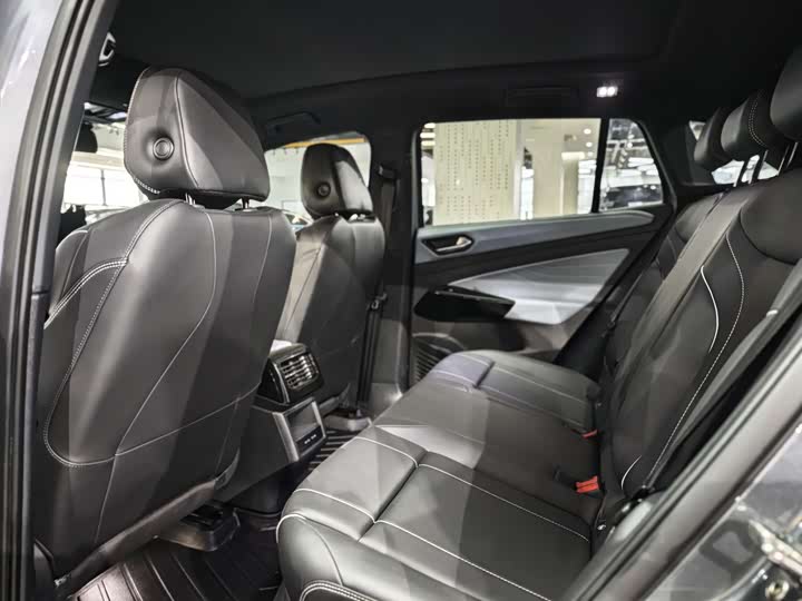 Фото 6 - Volkswagen ID.4 X