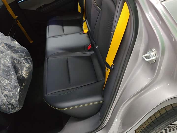 Фото 17 - Toyota bZ5