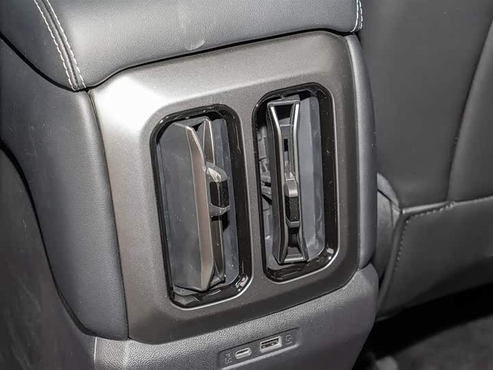 Фото 21 - BYD FangChengBao Titanium 3 (Tai 3)