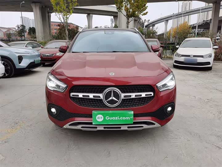 Фото 3 - Mercedes-Benz GLA-Class