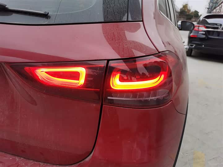 Фото 8 - Mercedes-Benz GLA-Class