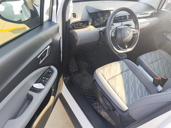 Фото 16 - Leapmotor T03