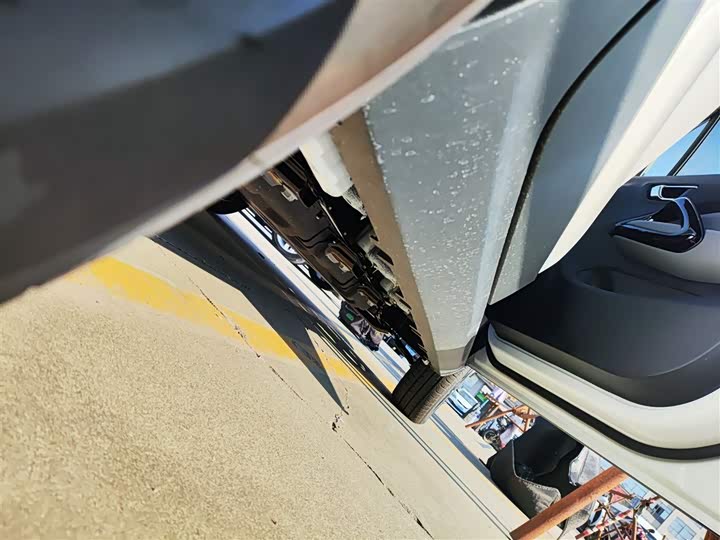 Фото 21 - Leapmotor T03