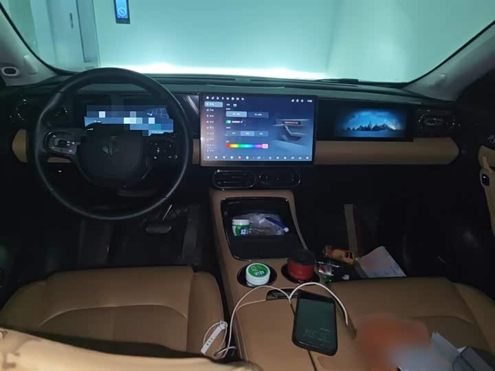 Фото 13 - Leapmotor C11