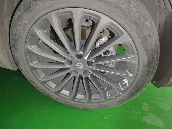 Фото 31 - Leapmotor C11