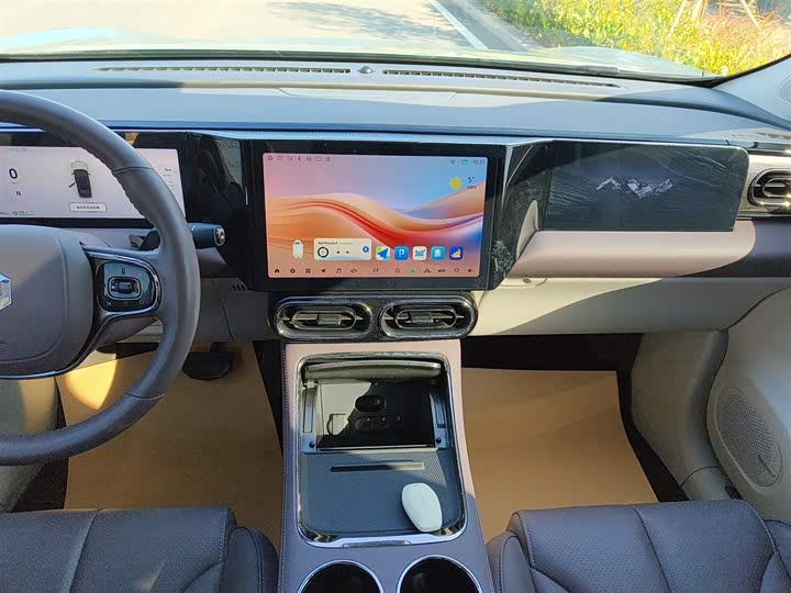 Фото 13 - Leapmotor C11