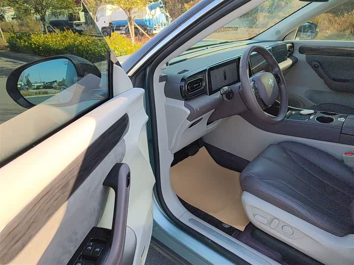 Фото 16 - Leapmotor C11