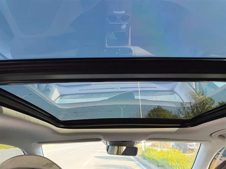 Фото 18 - Leapmotor C11