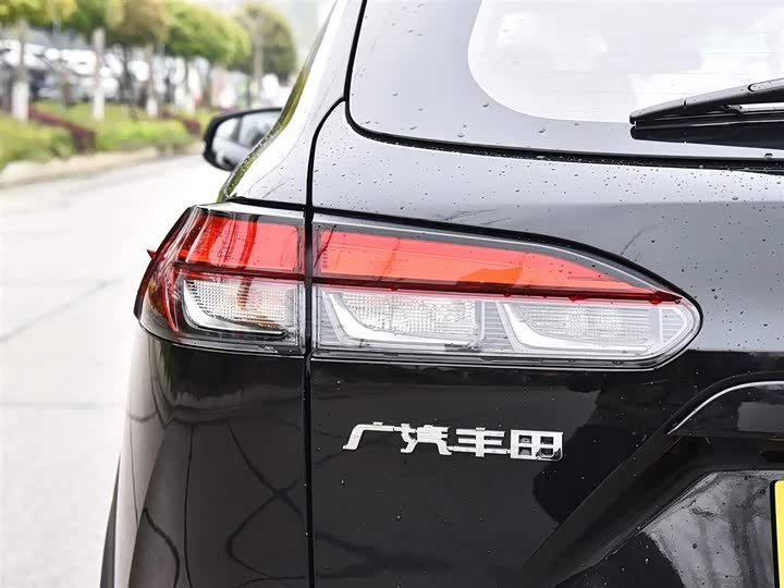 Фото 19 - Toyota Frontlander