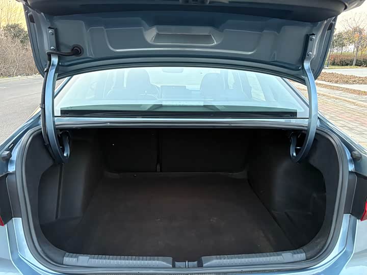 Фото 18 - Volkswagen Lavida