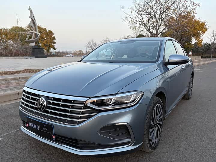 Фото 5 - Volkswagen Lavida