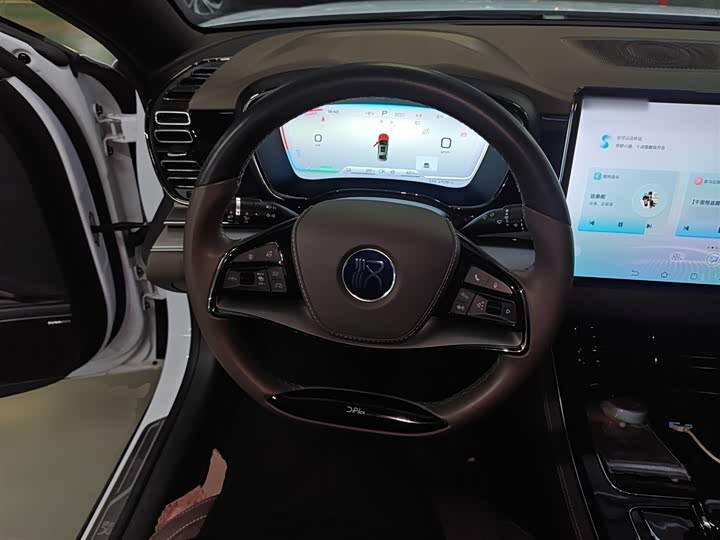 Фото 11 - BYD Han