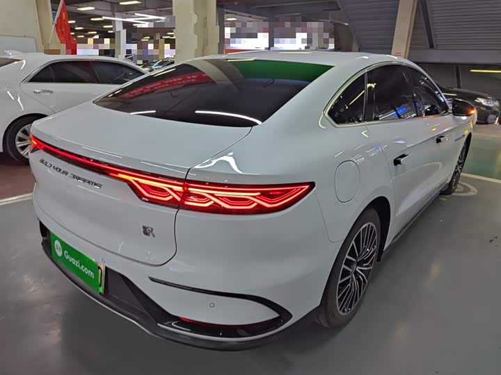 Фото 7 - BYD Han