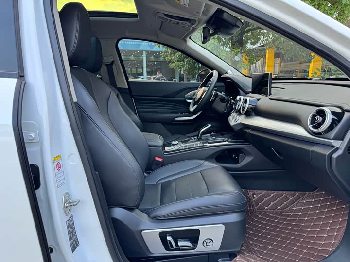 Фото 7 - Wey VV7