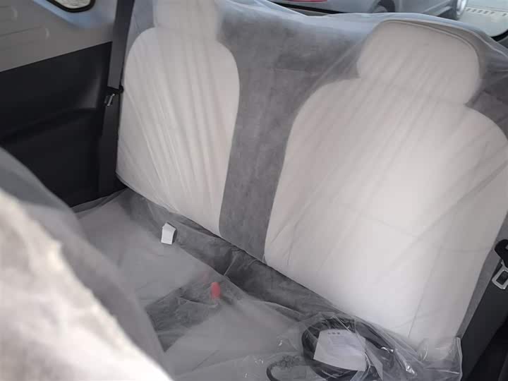 Фото 17 - Geely Galaxy Panda Mini