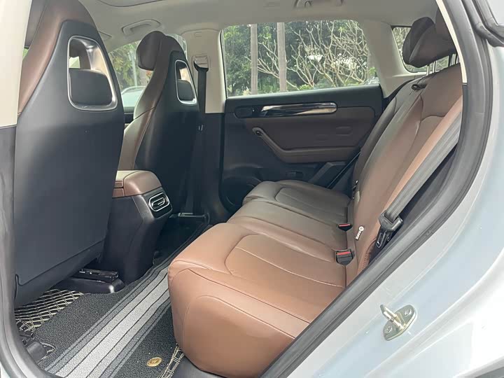 Фото 9 - Leapmotor C11