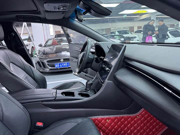 Фото 15 - Toyota Avalon