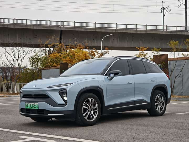 Фото 1 - Nio ES6