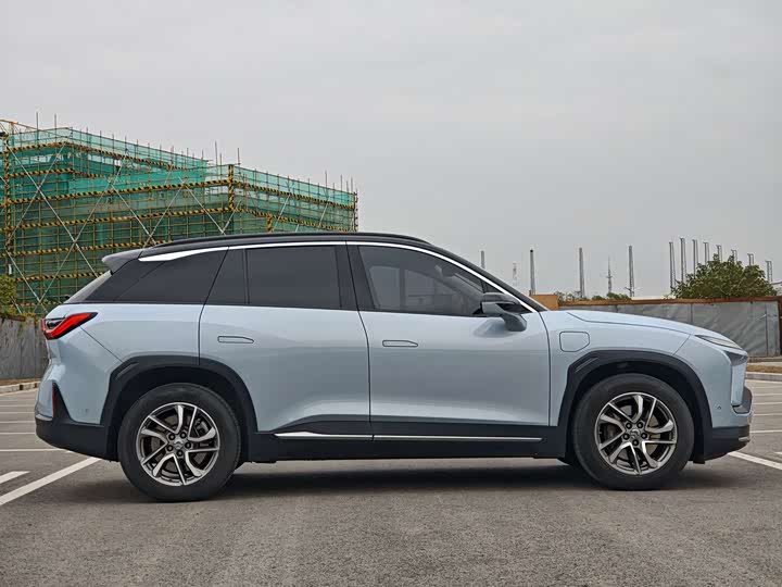 Фото 4 - Nio ES6