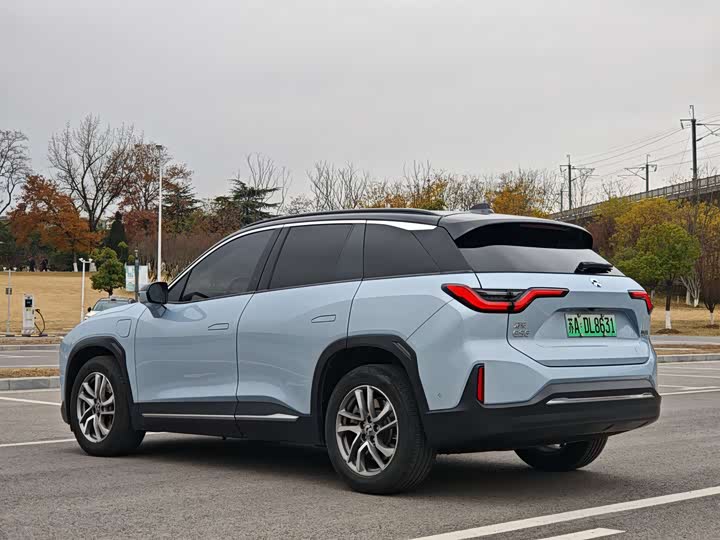 Фото 7 - Nio ES6