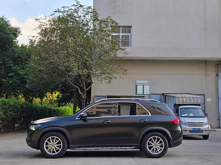 Фото 3 - Mercedes-Benz GLE-Class