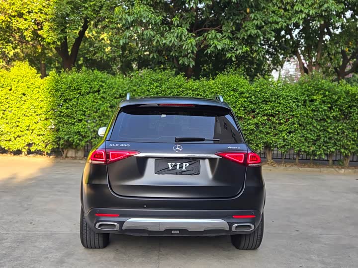 Фото 4 - Mercedes-Benz GLE-Class