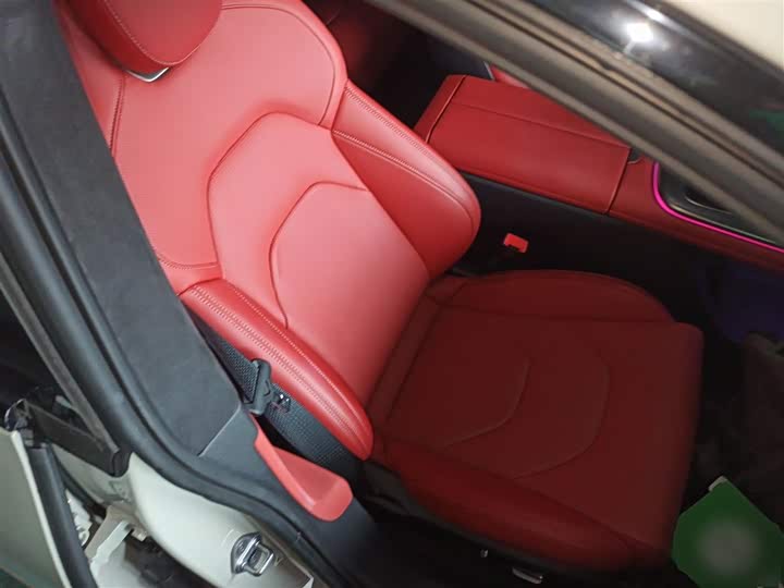 Фото 25 - Xiaomi SU7