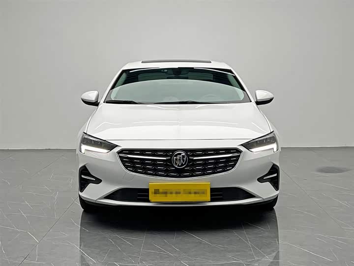 Фото 2 - Buick Regal